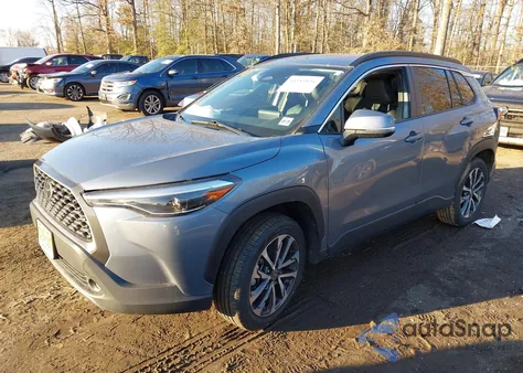 2023 Toyota Corolla Cross Xle from USA, damaged, VIN 7MUEAABG1PV067061